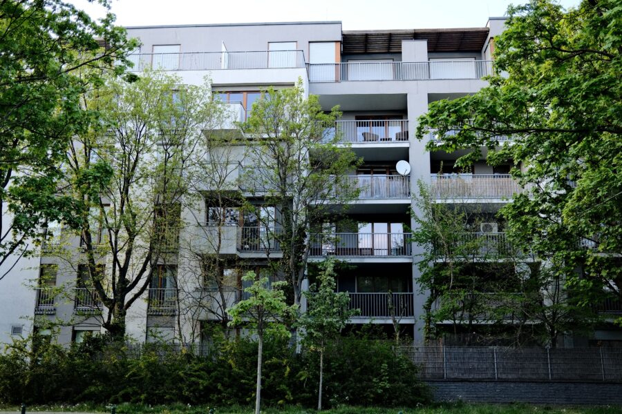 Kupno mieszkania w Zielonej Górze krok po kroku – Od wyboru dewelopera po odbiór kluczy bez stresu i niespodzianek