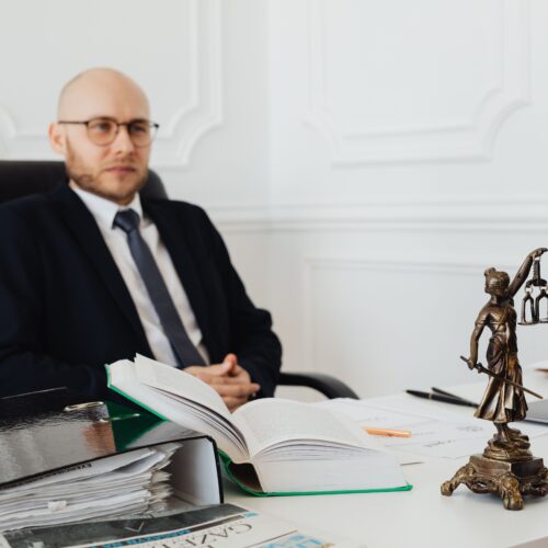 Jak wybrać dobrego rzeczoznawcę majątkowego i jaki jest koszt wyceny nieruchomości?